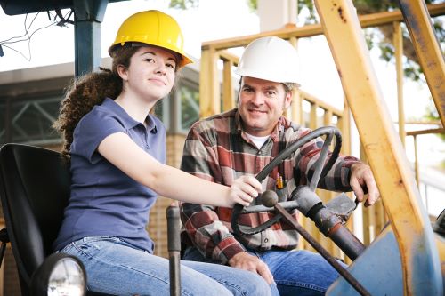 How Can I Learn to Be a Construction Machine Operator?