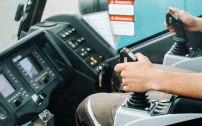 4 Tips for Finding the Best Crane School Near Me
