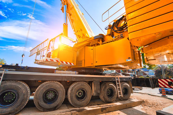 How Comprehensive Crane Training Ensures Worksite Safety